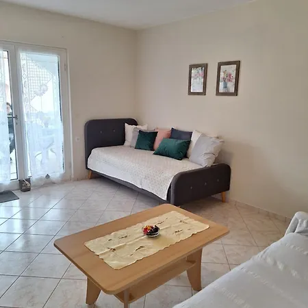 T & I Apartament *